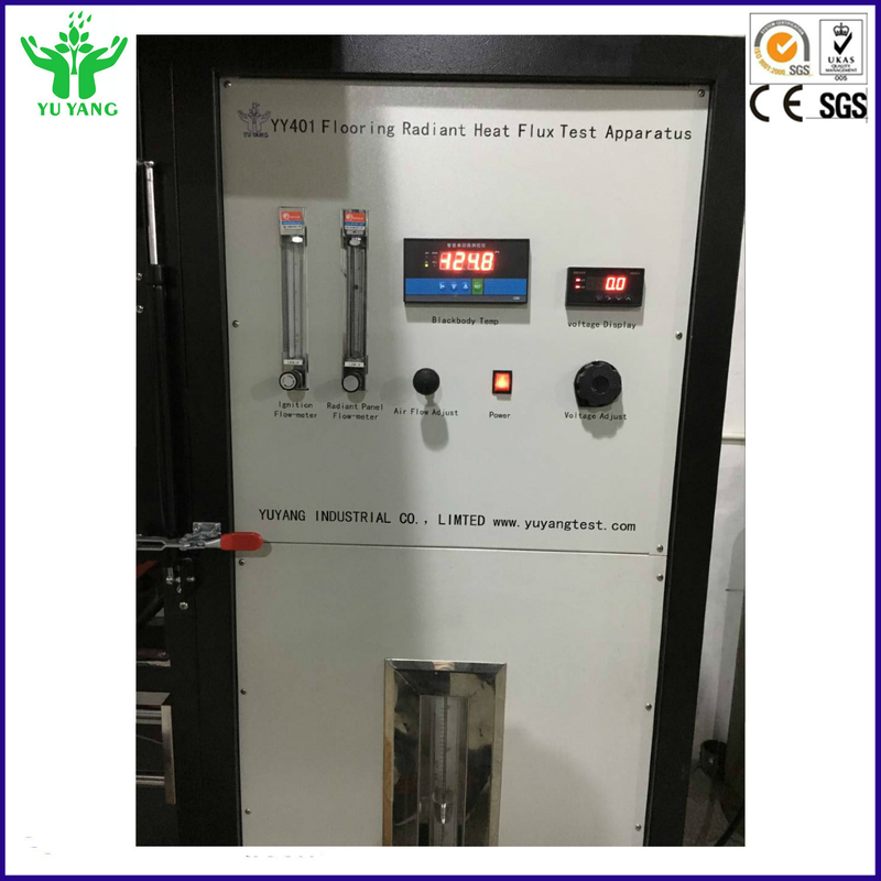 Flujo radiante crítico del probador del fuego del ISO 9239-1 ASTM E648 con una fuente radiante de la energía térmica