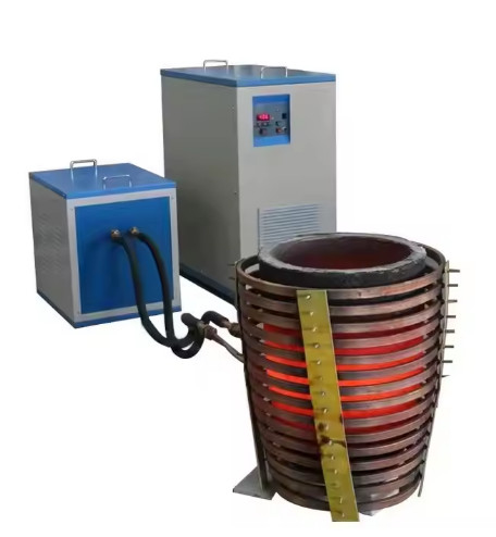 Capas de tubos de cobre Máquina de calefacción de alta frecuencia Flujo de 7.5L por minuto Rango de presión 0.06-0.12 Mpa