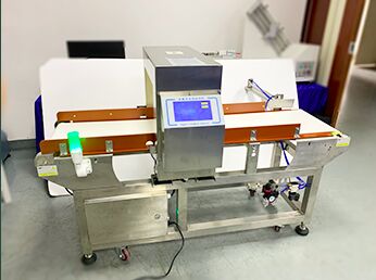 Procesamiento de alimentos Detector de metales Máquina transportadora HACCP FDA CE para carne