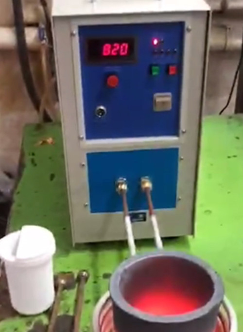 Equipo de calefacción de inducción del PLC 10-30KHZ para calentar, apagar, recocer, derretir y soldar con autógena
